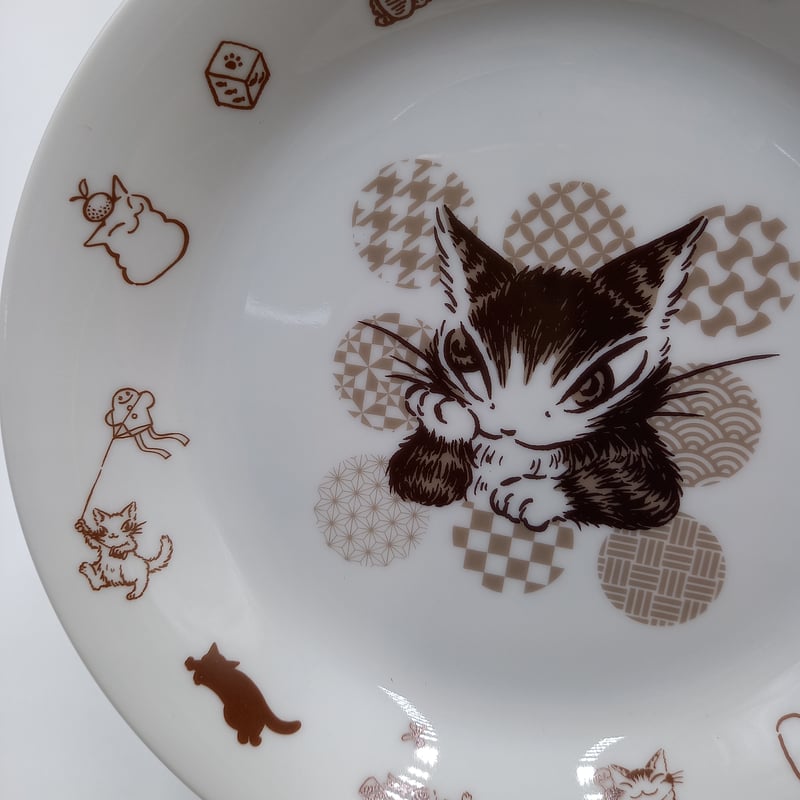 こ*な様 【美品】わちふぃーるど ダヤン 陶器 置き時計 Amazon.co.jp: [わちふぃーるど] ダヤン にゃんキューテイル振子