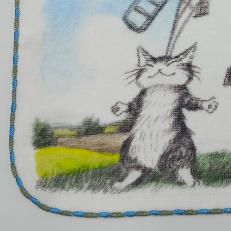 ダヤン アート 刺繍 ミニタオル 風車の前で | 秀和美術本店 わちふぃー