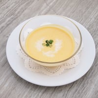 【お野菜の美味しさを丁寧に】季節のお野菜のクリームスープ