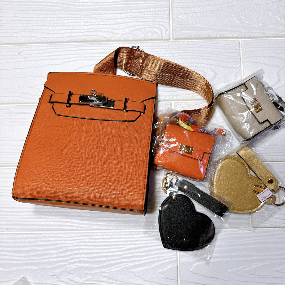 6810aed462289b748a3e038a
