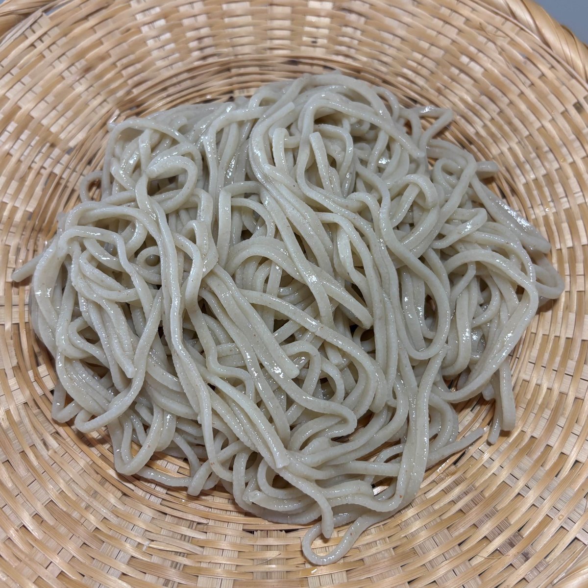 ブレンド石臼挽きそば粉 5Kg/10Kg/20Kg | 【金八の通販】 業務用そば粉