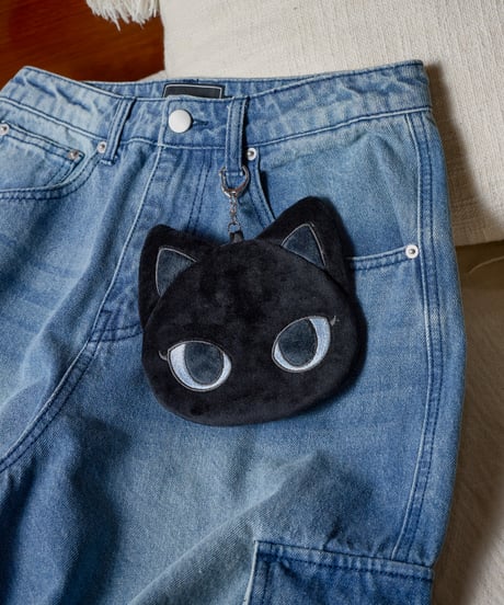 鷲尾伶菜　わしねこ 大阪、福岡、名古屋 猫カフェ制覇中😼