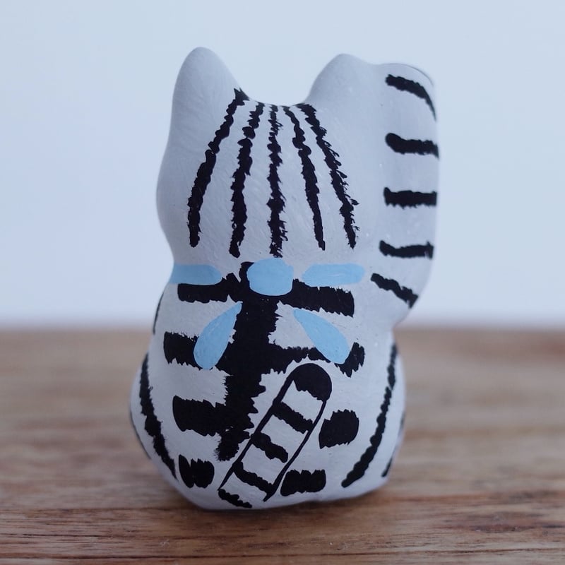 子猫 アメリカンショートヘア 右手招き | カマクラ張子