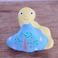 雲木(運気)をつかむ巳　黄色