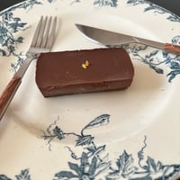 ローチョコレートケーキ