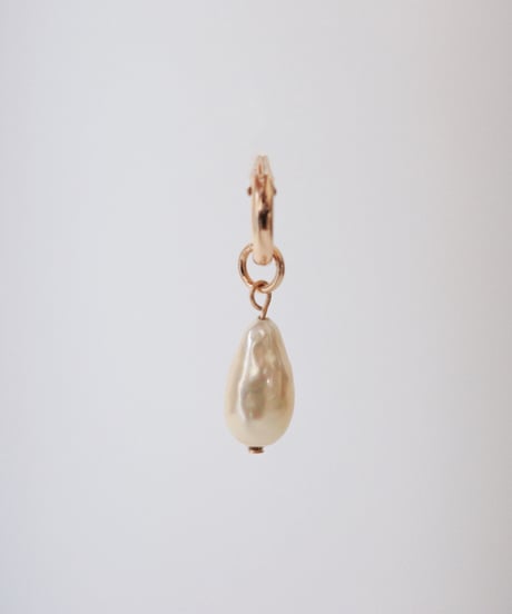 SMALL HOOP EARRINGS ∵PIERCE
