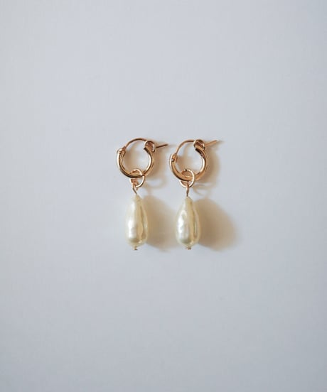 SMALL HOOP EARRINGS ∵PIERCE