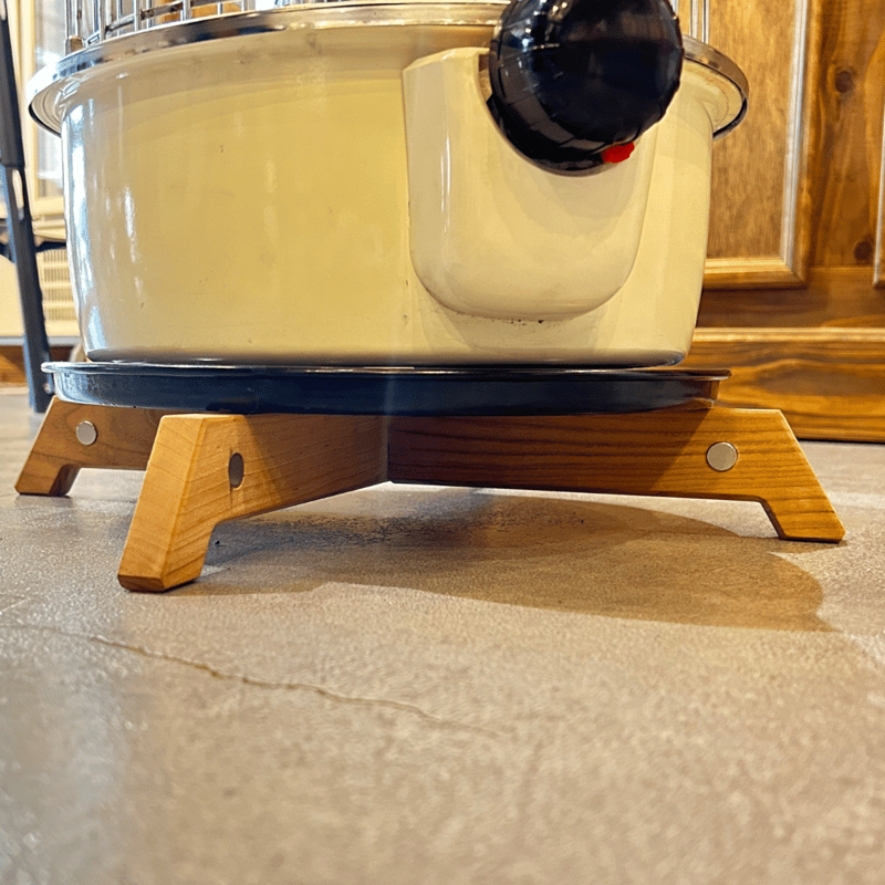 CUNE 木のマルチスタンド CUNE 木のマルチスタンド 木のマルチスタンド｜ウサギがいる｜CUNE