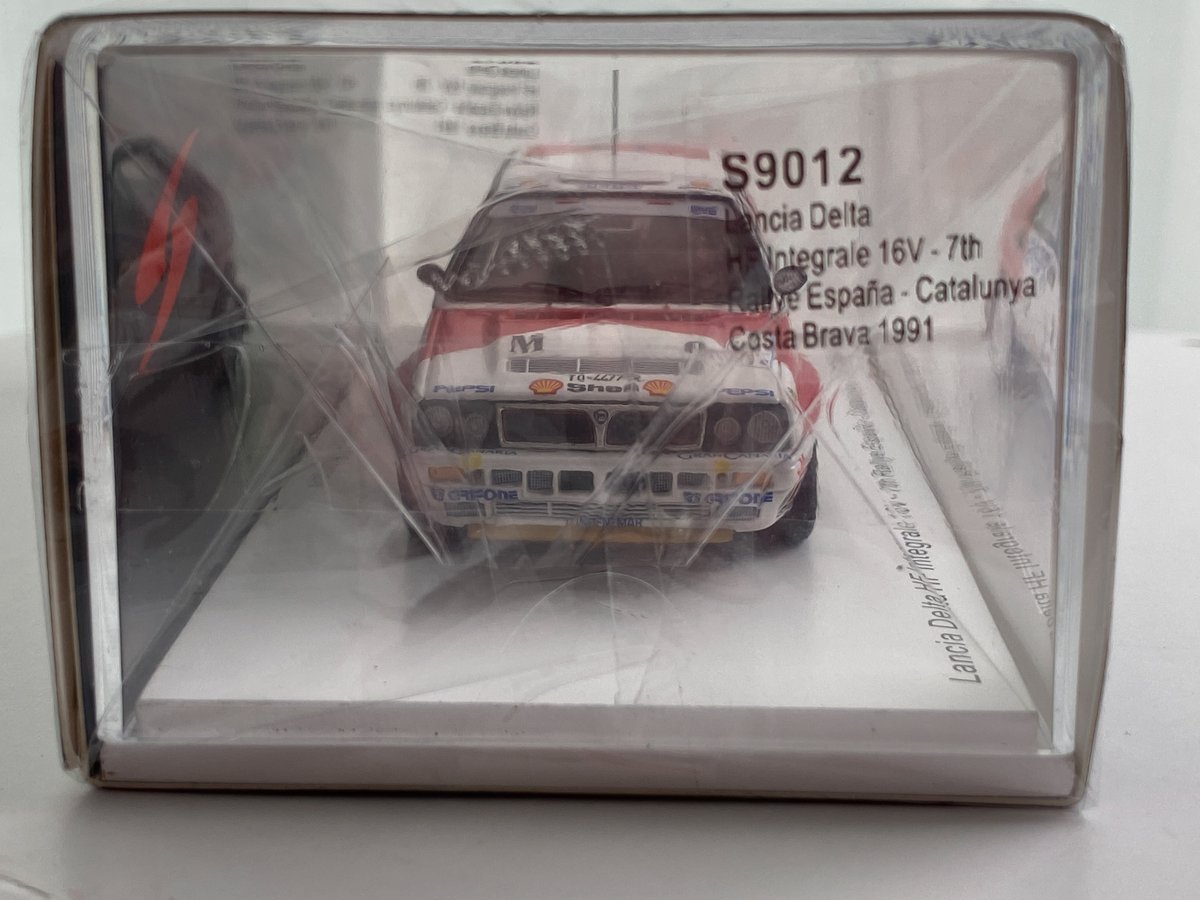 1/43 Sparkスパーク Lancia DeltaランチアデルタHF Integrale1