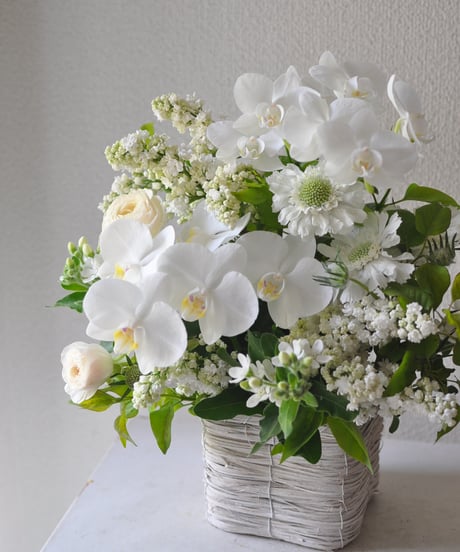 お供え・お悔やみのお花