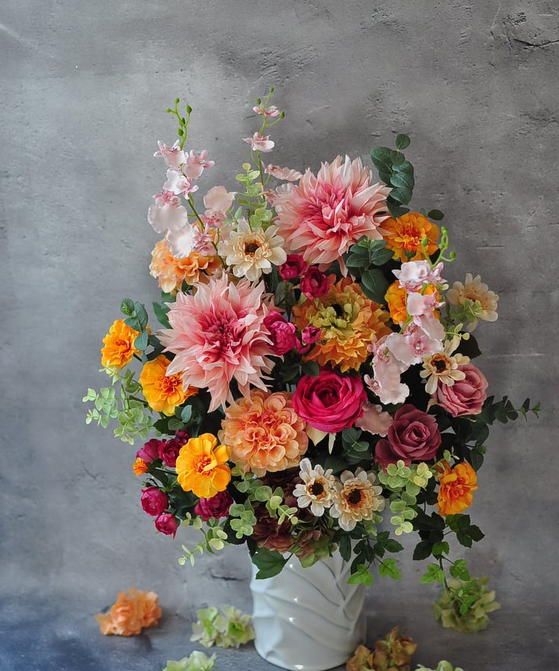 アーティフィシャルフラワーのオーダーメイドアレンジ | Florism Angelika