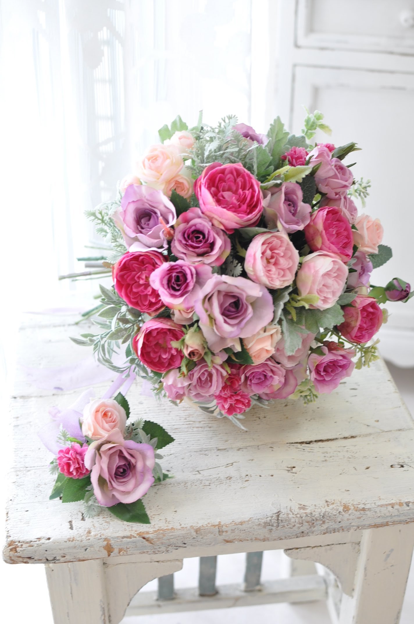 アーティフィシャルフラワーのオーダーブーケ | Florism Angelika