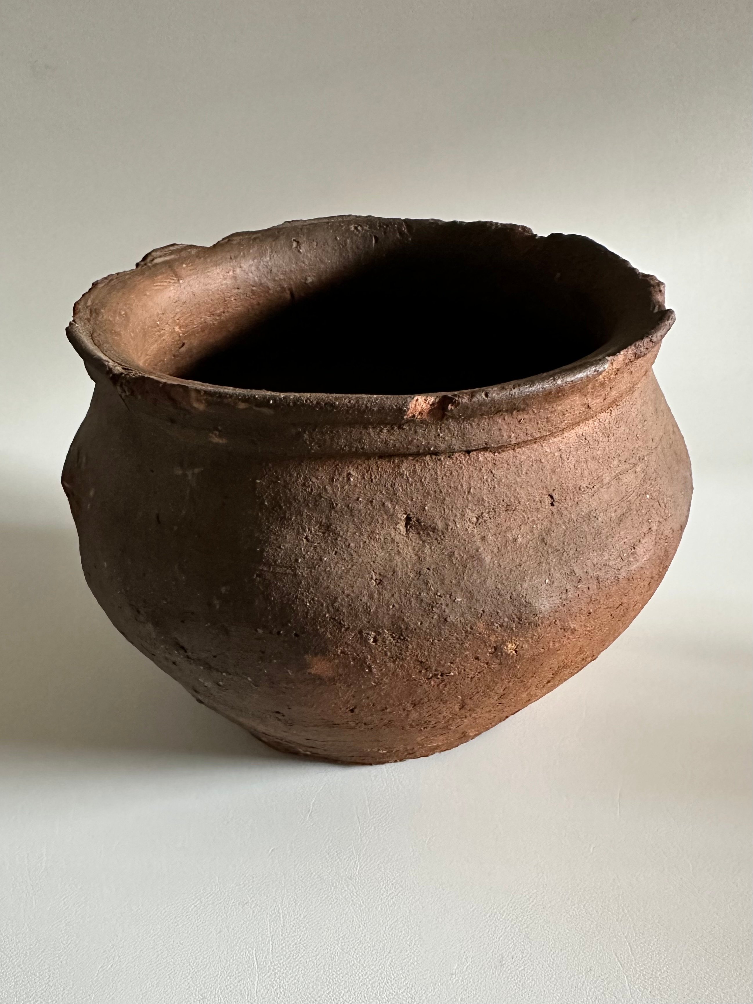 骨董 古丹波（古備前）赤土部 三耳壺 葉茶壺 室町〜江戸初期 骨董 古丹波（古備前）赤土部 三耳壺 葉茶壺 室町〜江戸初期 備前三耳