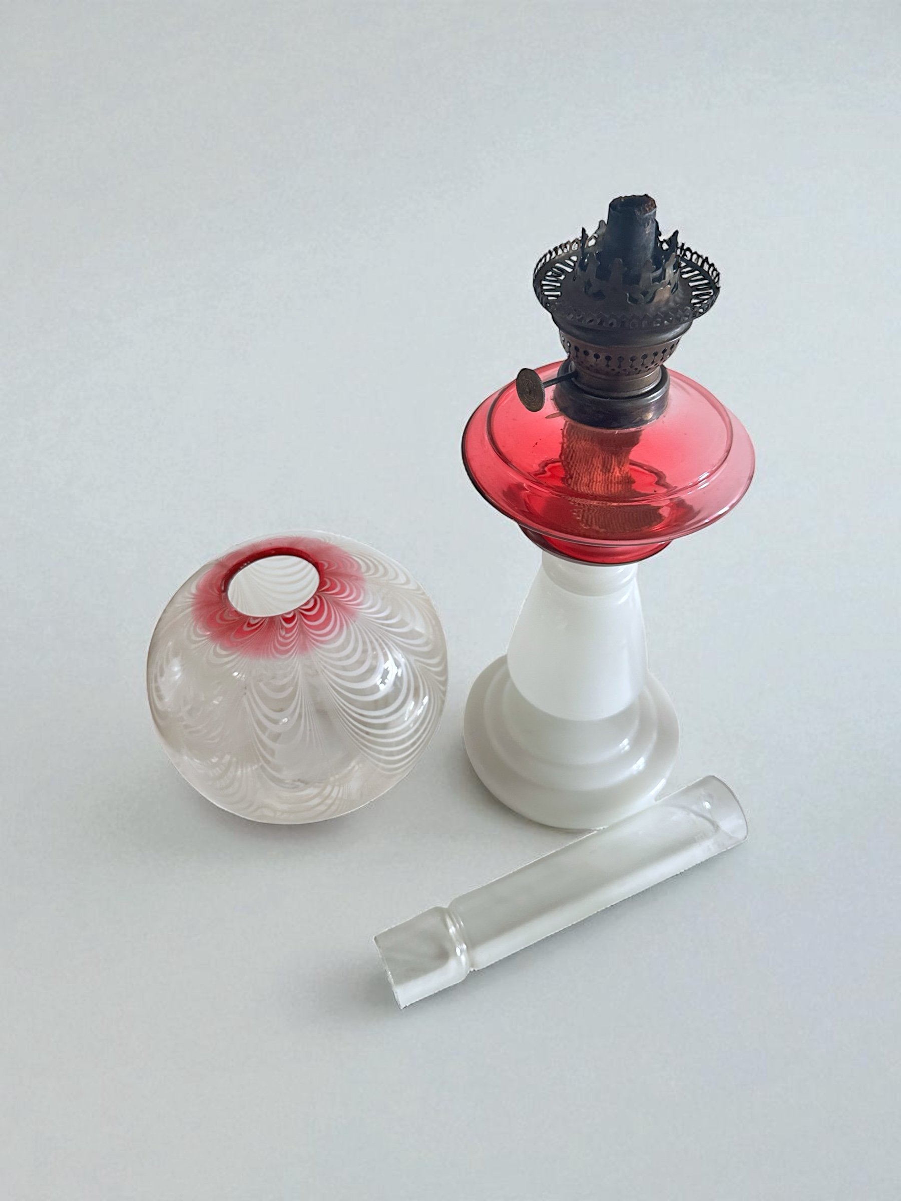 ガラス製オイルランプ 明治期 | 古物屋次元 オンラインショップ