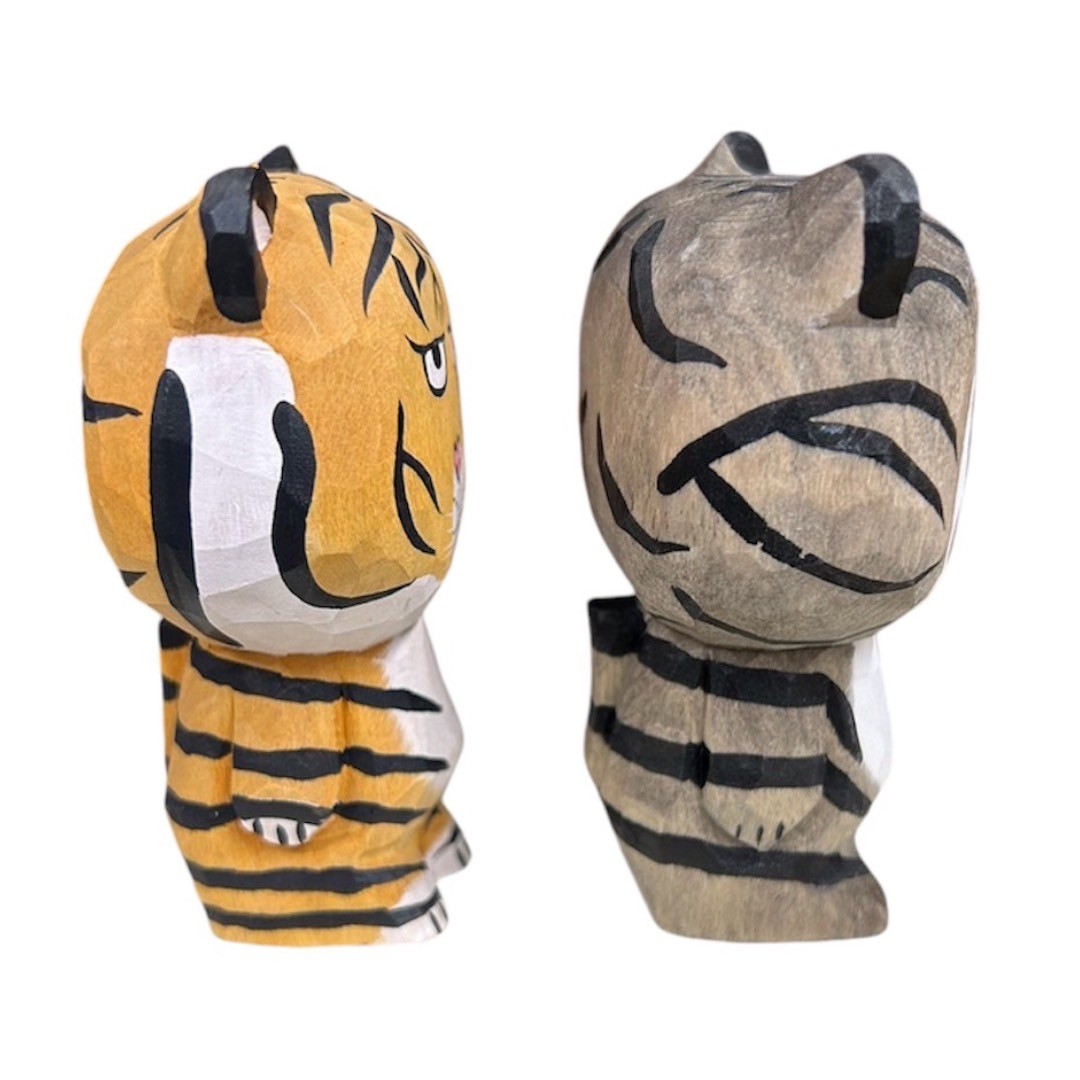 木彫りトラ・ネコ | strong bear