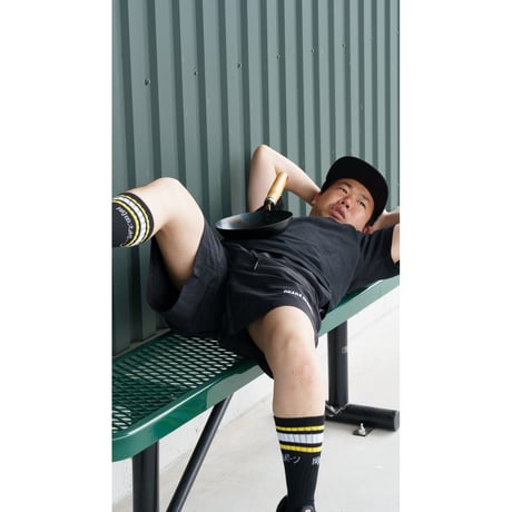 岡田スポーツ ソックス（黒・白） 2足セット