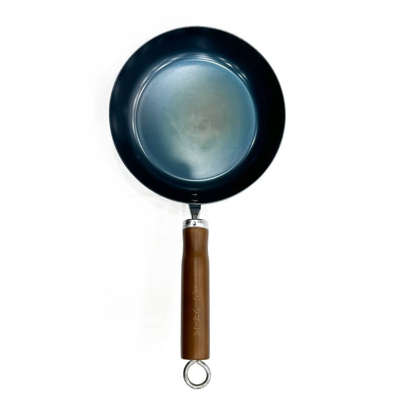 直筆サイン入りの外箱が当たるかも！【IH対応】ベリーウマーバ 鉄