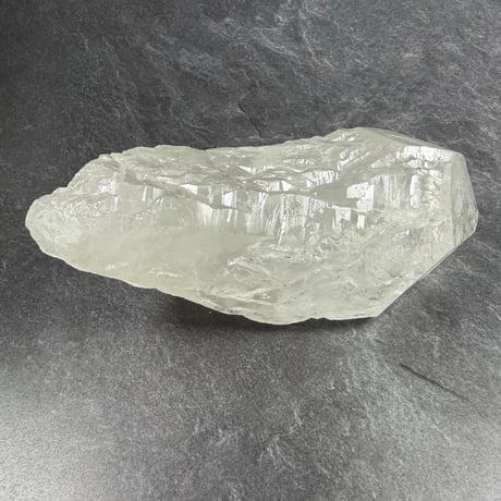 【霊視ナターシャオリジナル】清らかな光の柱・大型水晶原石【ハーキマー型水晶】