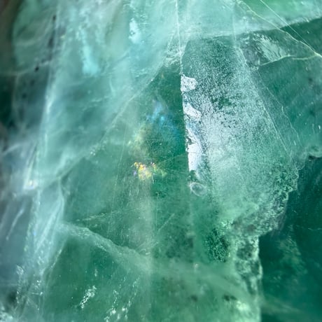 【霊視ナターシャオリジナル】新緑の癒やし・空間を浄化し希望を灯すポイント【レインボーグリーンフローライト】