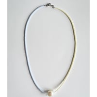 necklace / blue×lightyellow