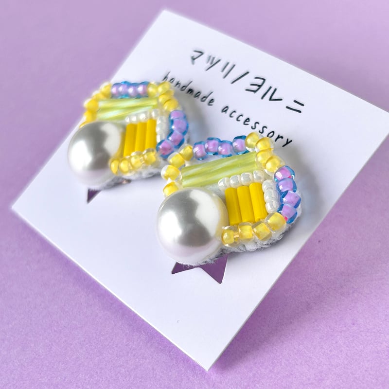 幾何学模様《ビーズ刺繍イヤリング》 | マツリノヨルニ