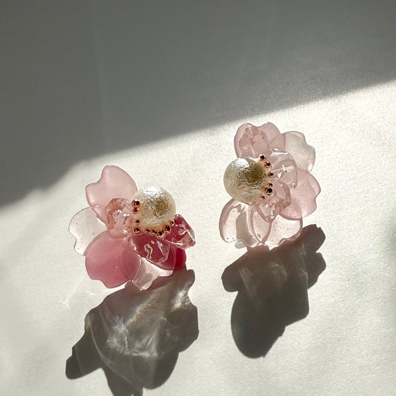 サクラの花びらのピアス_サージカルステンレス | initial U