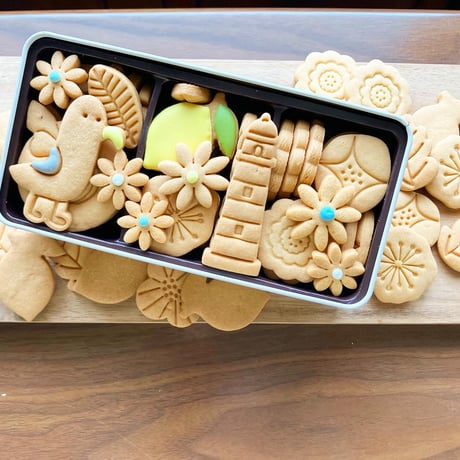 夏のクッキー缶（8/30.31発送）