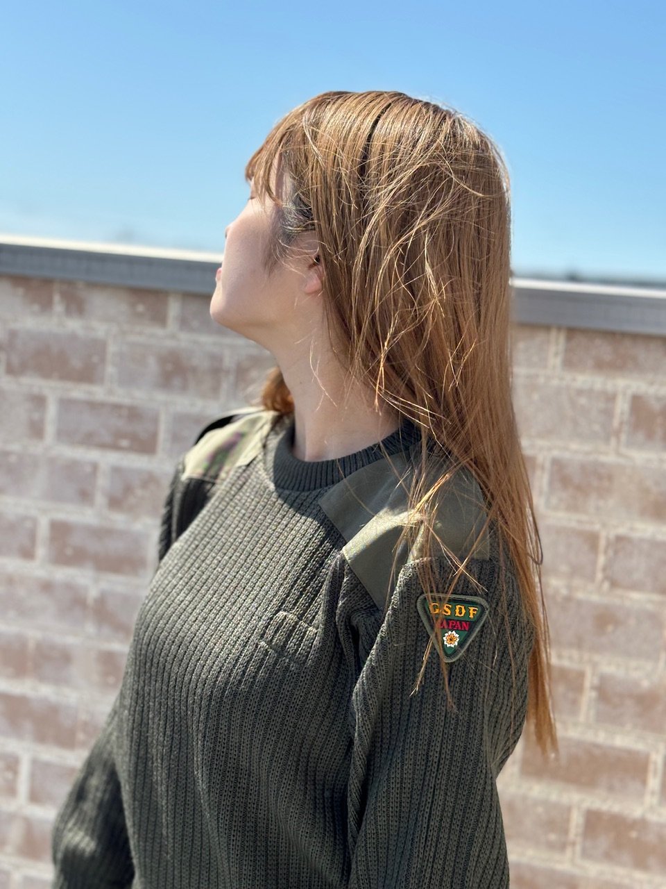陸上自衛隊のＭサイズ女性用セーター（市販品） Mサイズ女性用陸上自衛隊簡易服セーター（共済品）｜Yahoo
