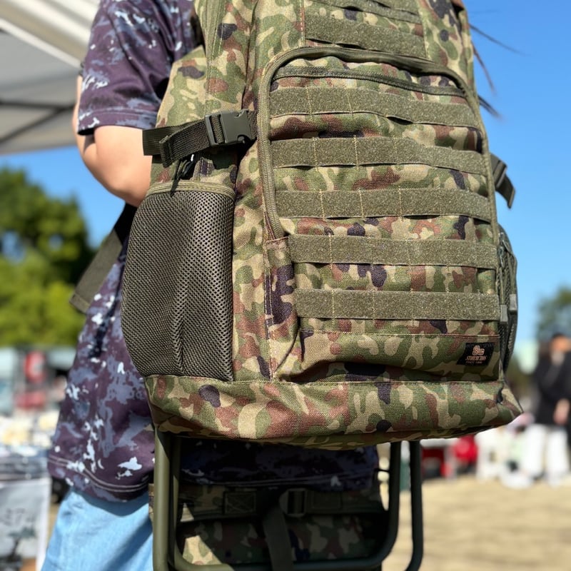 スツールデイパック】チェア付き 陸上自衛隊 登山 キャンプ スツールデイパック】チェア付き 陸上自衛隊 登山 キャンプ