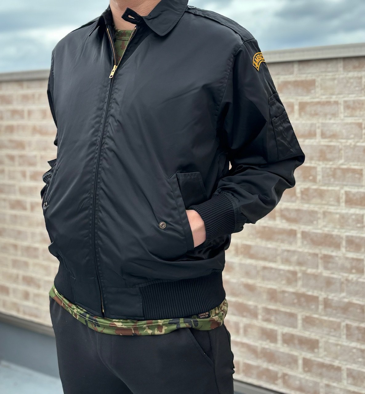 海上自衛隊ジャンパー】登山 キャンプ 防寒 おしゃれ【入手困難】 | S