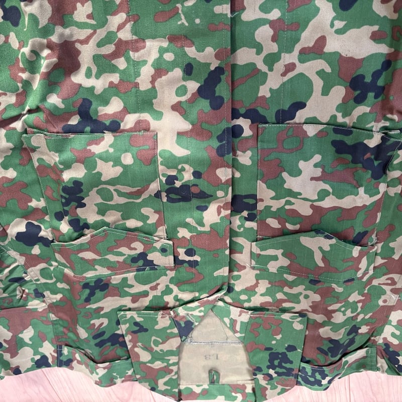 迷彩服6枚 バッグ5個 自衛隊 サバゲー まとめ売り 迷彩服6枚 バッグ