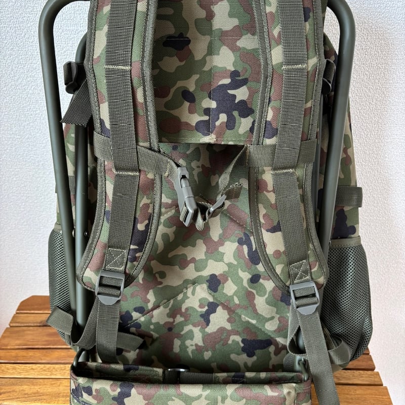 スツールデイパック】チェア付き 陸上自衛隊 登山 キャンプ スツールデイパック】チェア付き 陸上自衛隊 登山 キャンプ