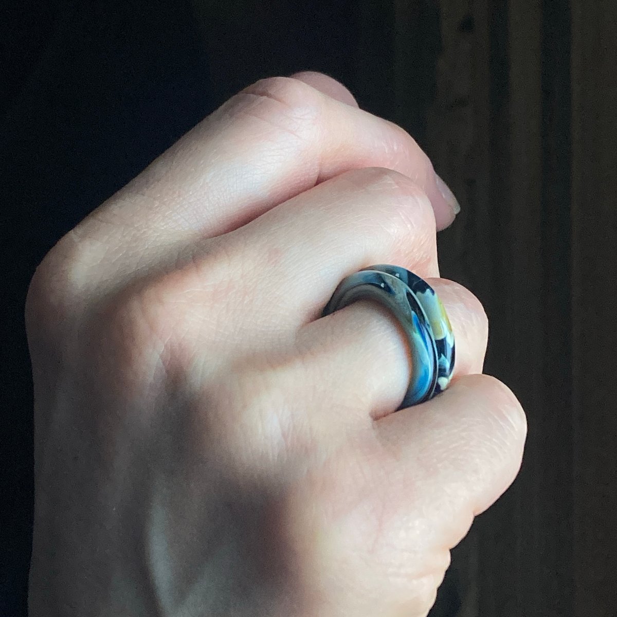 ガラス 指輪 ガラスの指輪 青黒 | BOROMGLASSBEADS