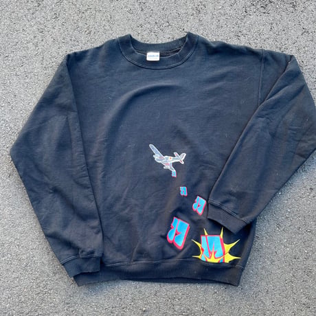 MISS 17 bombing CREWNECK SWEAT ( USED )