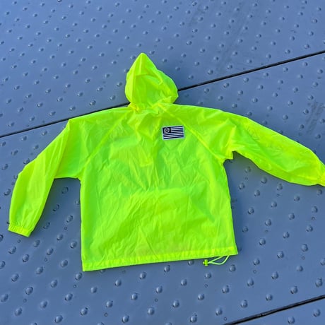 NOTHING packable nylon pullover jkt ( USED )