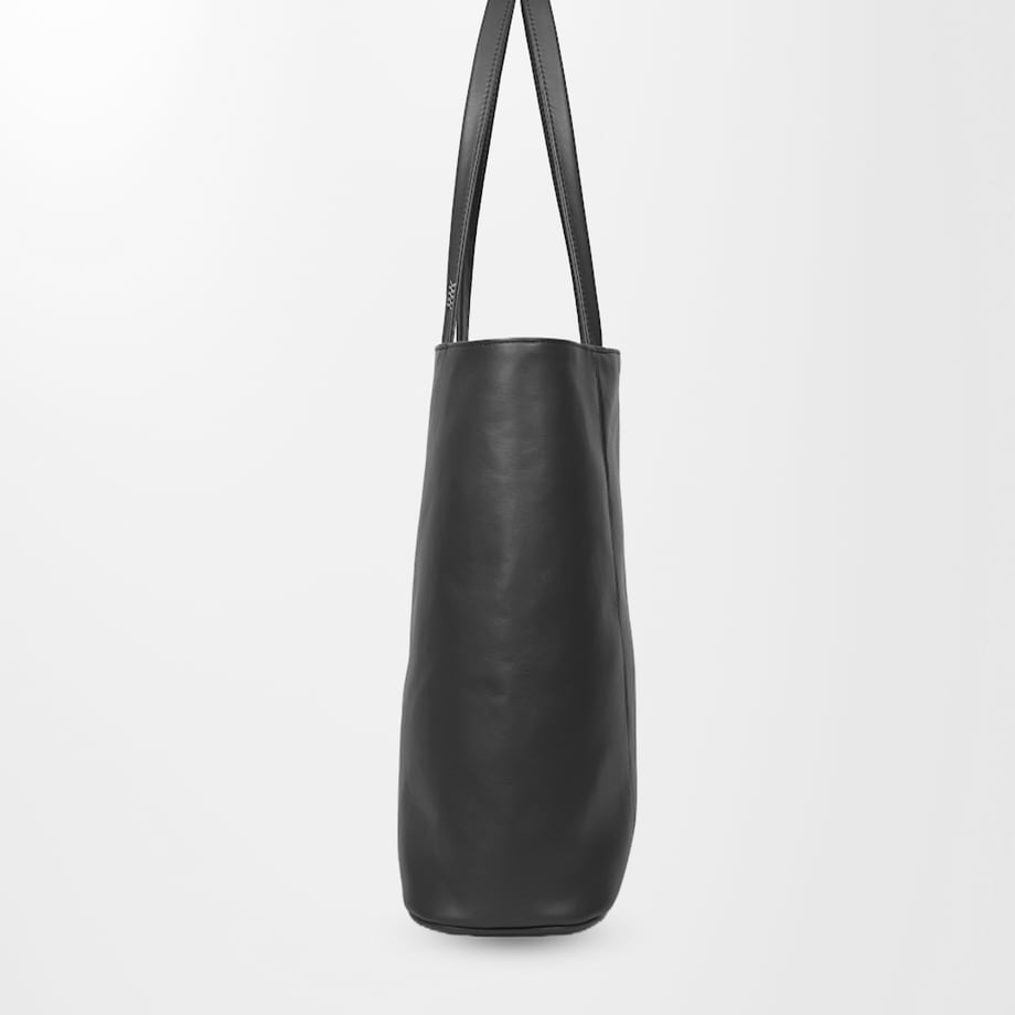 69d5bb412440d43bee139656
