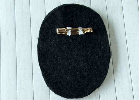 刺繡ブローチ12 バリトンサックス