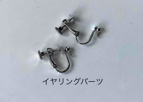 モチーフピアス43 スネアドラム(silver)（イヤリング変更可）