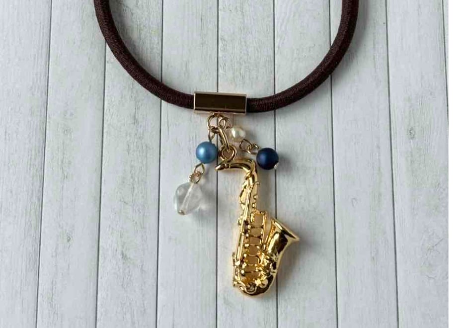 68956405bd9ebe8255de2d9e