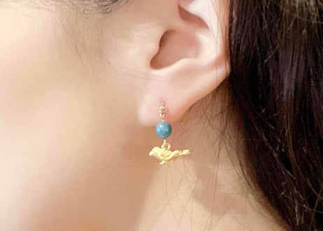 モチーフピアス01 鳥　（イヤリング変更可）