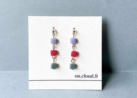 キュービックピアス01（イヤリング変更可）