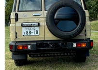 RICK'S リヤスキッドプレート_Sサイズ（アルミ製）カチオンBK  for  GDJ76W/GRJ76K ランクル70