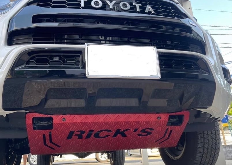 RICK'S スキッドプレート アルミ製ウレタン塗装[レッド