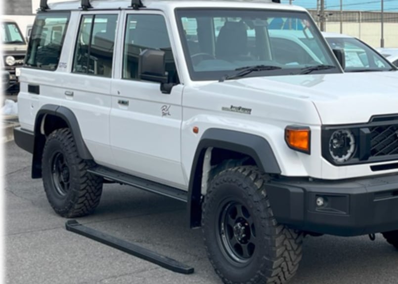 ※ たけ　　ランクル70 GRJ70 天板ブラック ランドクルーザー70 ZXの中古車を探すなら【グーネット】