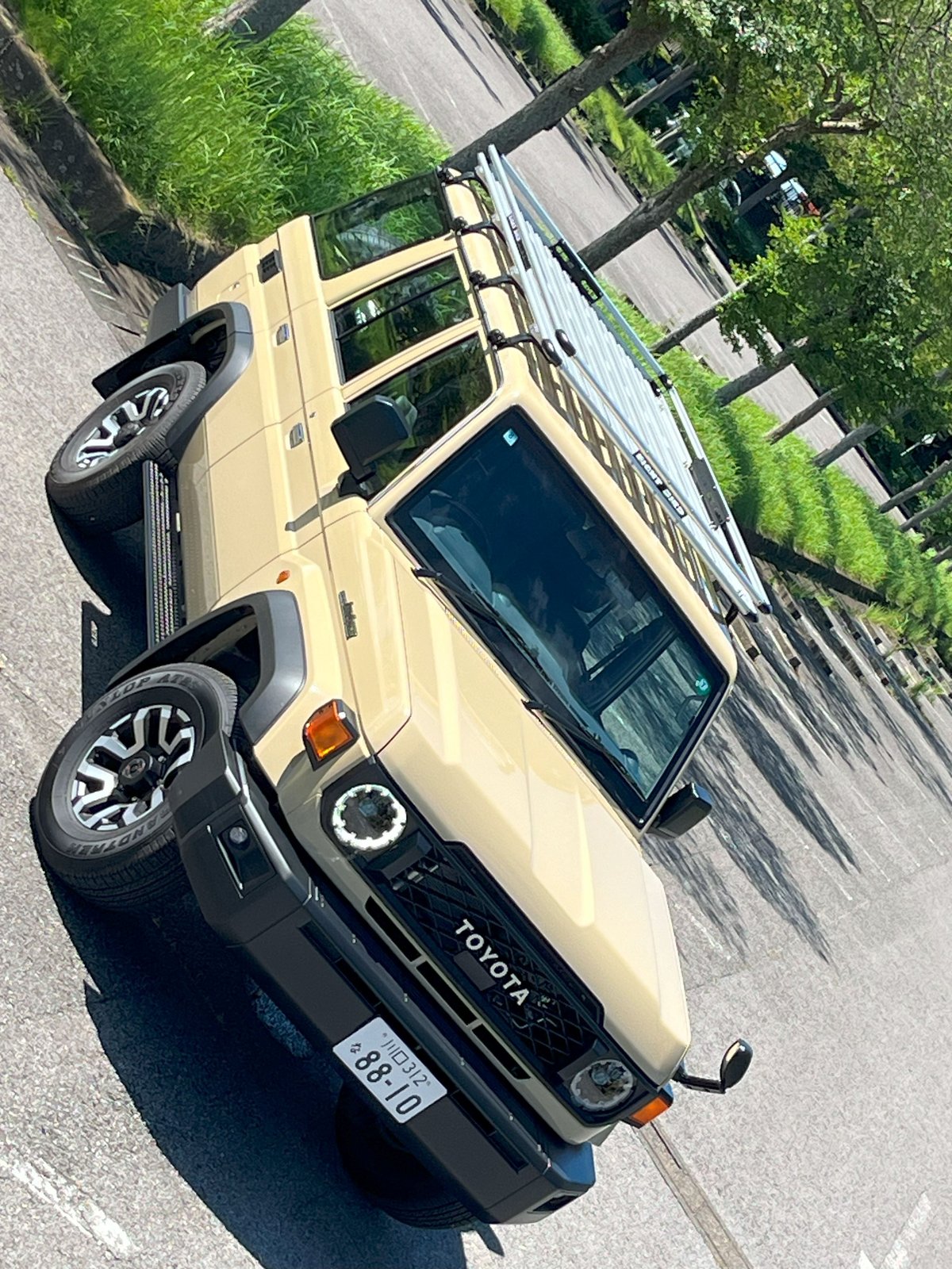 EIGHT BIRD アルミ製ルーフラック（タイプL）LIMITED-EDITION 全長22