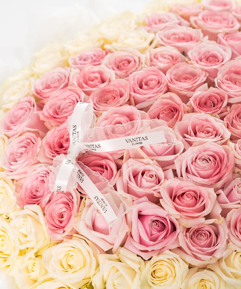100本ピンク&ホワイトハートブーケ | VANITAS FLOWER