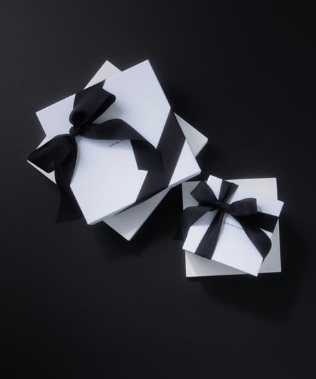 GIFT BOX