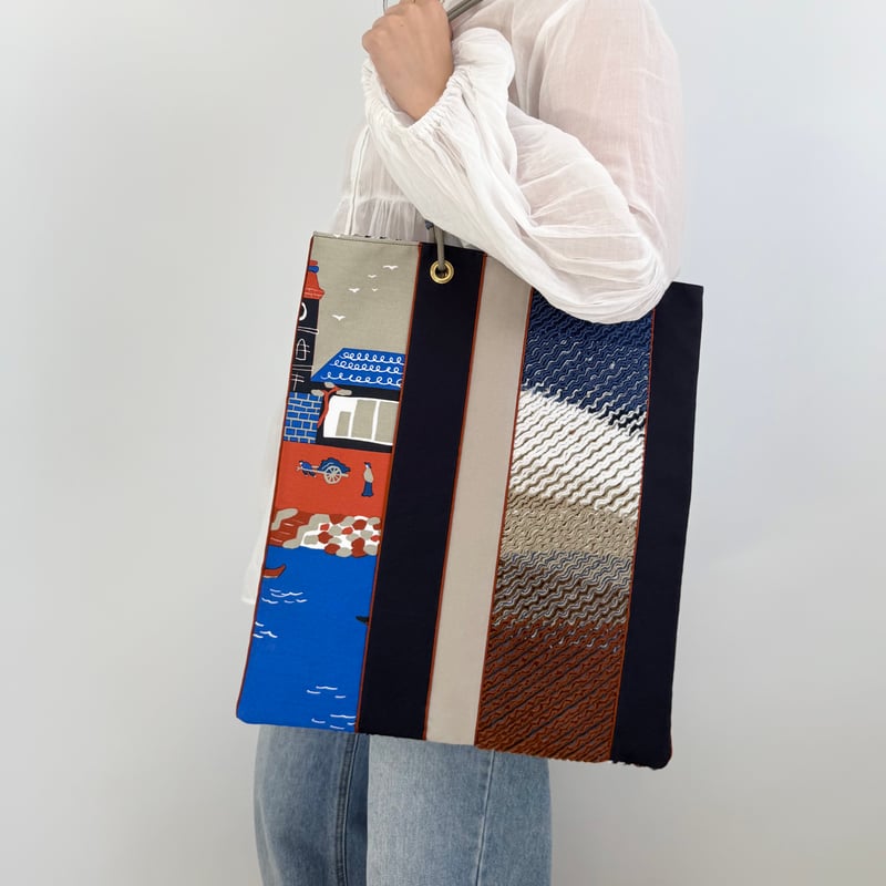 スラッシュキルトの横浜柄バッグ【②ネイビー×グレー(B)】 | minigara