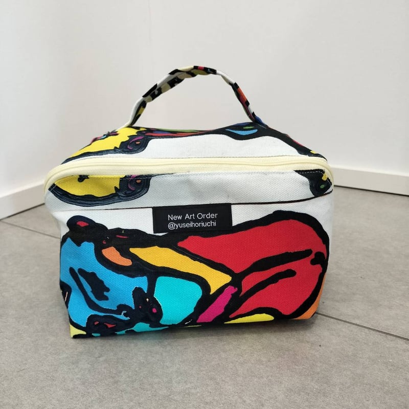 Big pouch （white）ポーチ | New Art Order