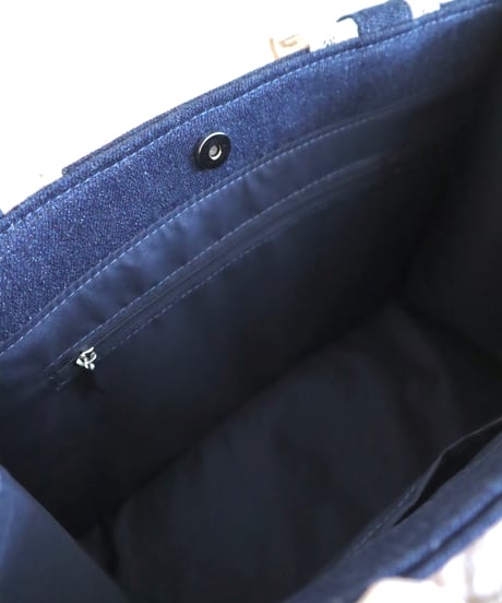 通常販売: LW logo denim tote bag (dark blue)